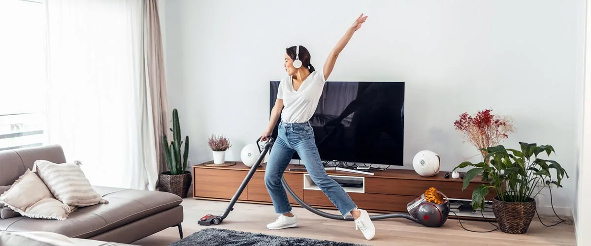 Financial Spring Cleaning: 8 Ways To Refresh Your Finances